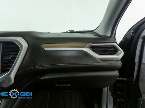 Used 2021 GMC Acadia SLE w/ Driver Convenience Package AWD/4WD image 42