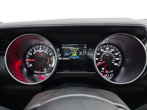 Used 2021 Ford Mustang Coupe RWD image 21