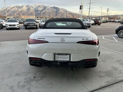 Used 2022 Mercedes-Benz SL 63 AMG 4MATIC image 7