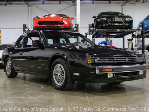 Used 1988 Oldsmobile Toronado Trofeo image 10