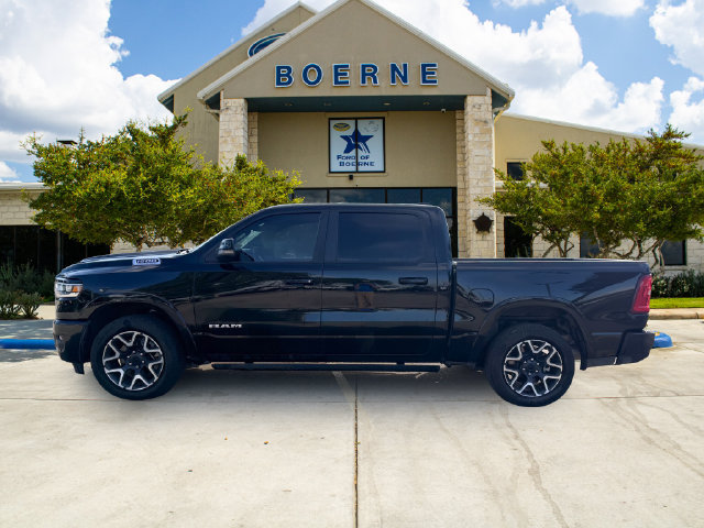 Used 2026 RAM 1500 Laramie AWD/4WD image 2
