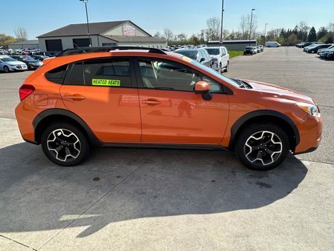 Used 2015 Subaru Crosstrek 2.0i Premium AWD/4WD image 4