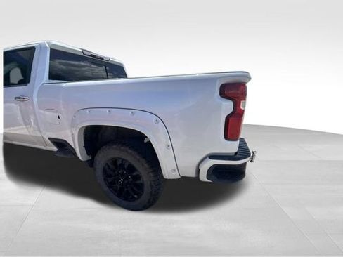 Used 2020 Chevrolet Silverado 3500 High Country w/ Z71 Off-Road Package AWD/4WD image 5