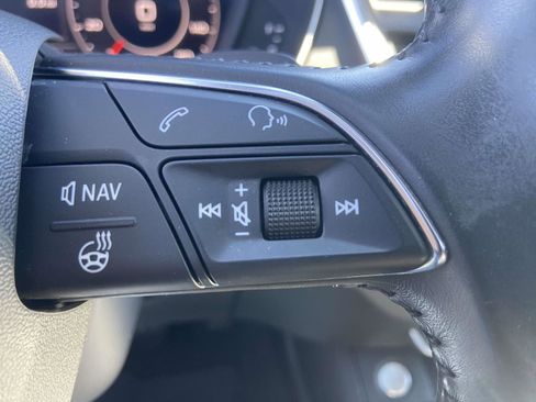 Used 2018 Audi Q5 2.0T Premium Plus w/ Premium Plus Package image 24