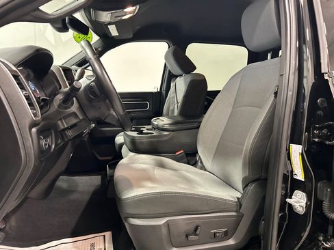 Used 2024 RAM 2500 Big Horn image 15