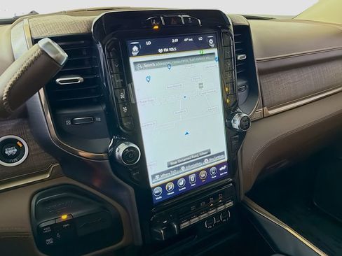 Used 2020 RAM 3500 Limited image 18