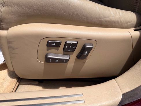Used 2009 Lexus LS 460 RWD image 21