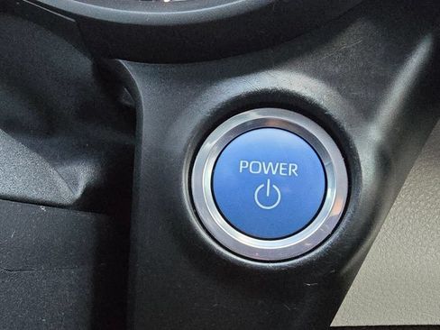 Used 2021 Toyota Sienna XLE w/ XLE Plus Package FWD image 30
