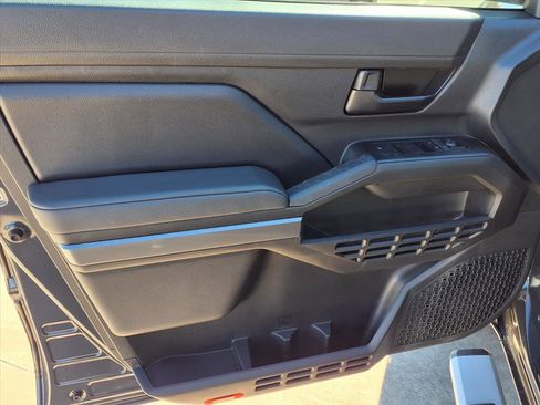 Certified 2025 Toyota Tacoma SR5 image 13