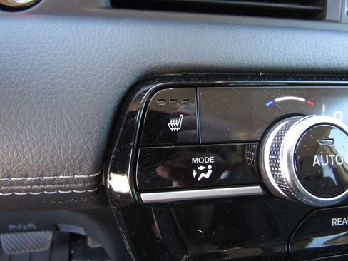 Certified 2025 Honda Pilot EX-L image 23