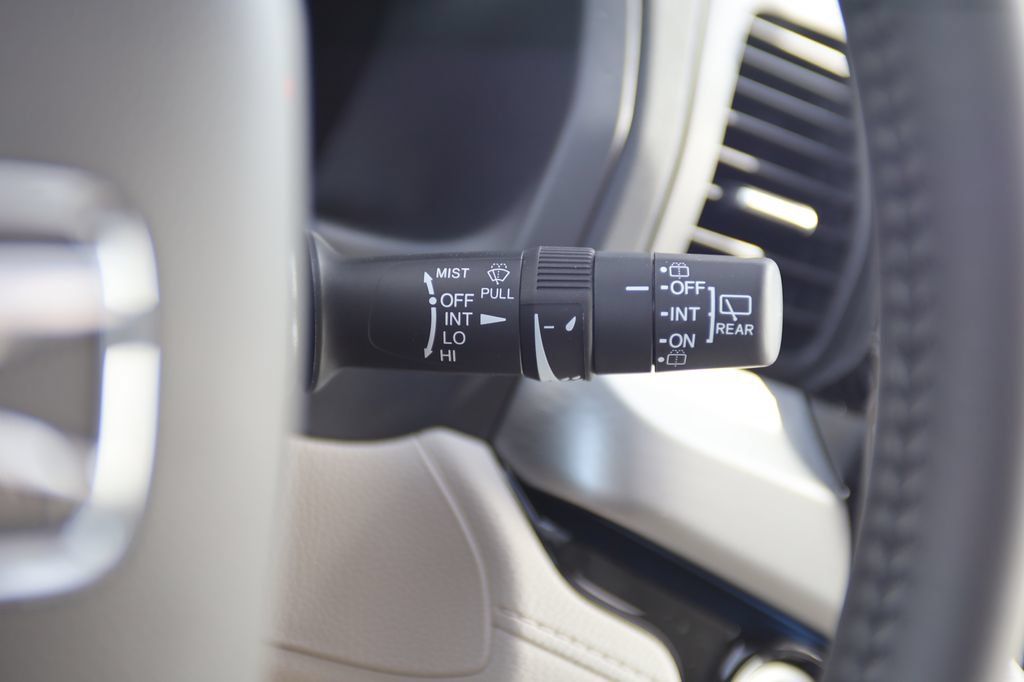 New 2027 Honda Odyssey Touring image 17