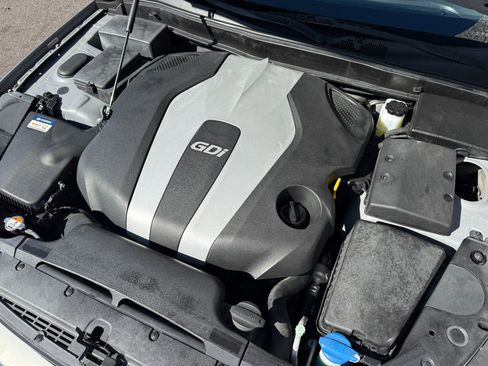 Used 2013 Hyundai Genesis 3.8 image 20