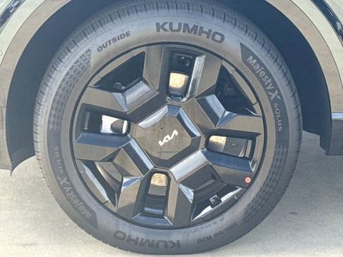New 2027 Kia Telluride SX Prestige AWD/4WD image 4