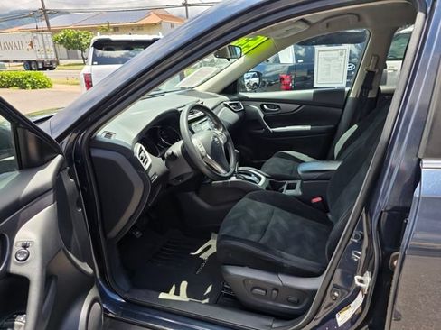Used 2016 Nissan Rogue SV FWD image 10