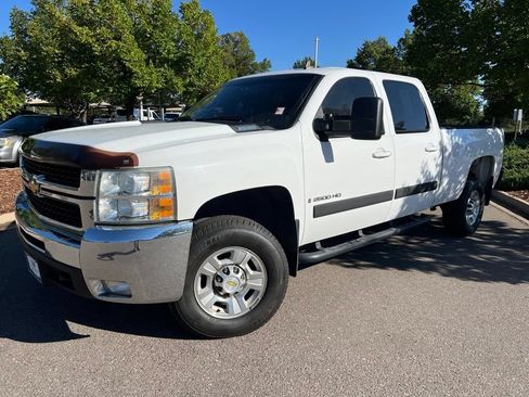 Used 2008 Chevrolet Silverado 2500 LTZ w/ Safety Package AWD/4WD image 2