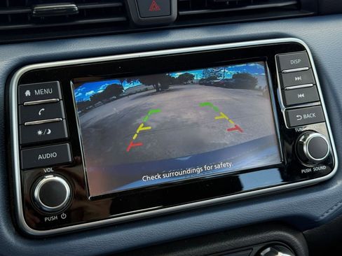 Used 2025 Nissan Versa SV w/ Trunk Package image 24