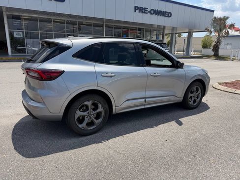 Used 2024 Ford Escape ST-Line FWD image 3