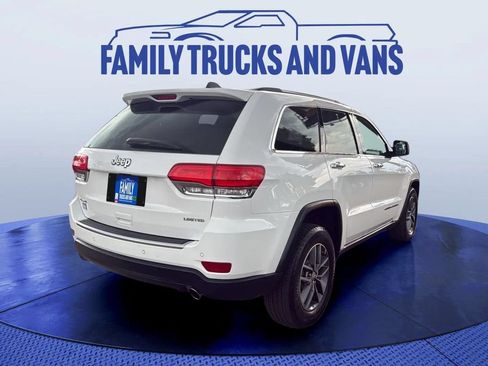 Used 2017 Jeep Grand Cherokee Limited w/ Luxury Group II AWD/4WD image 5