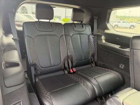 Used 2023 Jeep Grand Cherokee L Summit w/ Advanced Protech Group IV AWD/4WD image 41