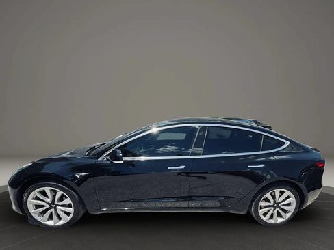 Used 2018 Tesla Model 3 Long Range RWD image 2