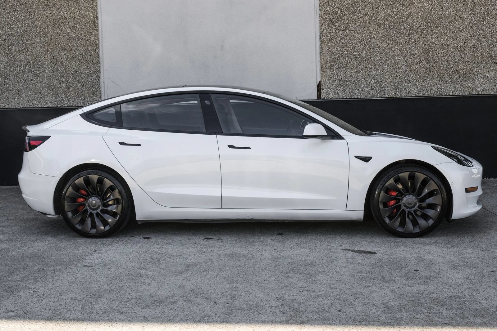 Used 2022 Tesla Model 3 Performance AWD/4WD image 6