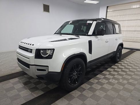Used 2023 Land Rover Defender 110 S AWD/4WD image 2