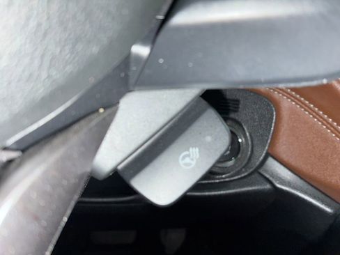 Used 2023 Subaru Outback Touring XT image 27