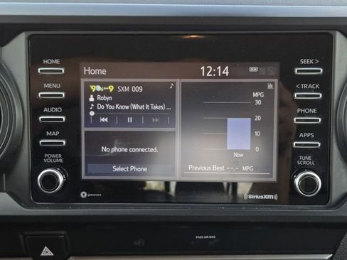 Used 2022 Toyota Tacoma SR w/ SR Convenience Package image 17