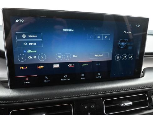 Used 2023 Lincoln Nautilus FWD image 40