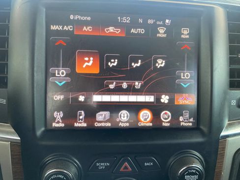 Used 2015 RAM 1500 Laramie w/ Convenience Group AWD/4WD image 21