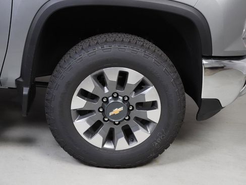 New 2026 Chevrolet Silverado 3500 LT w/ All Star Edition image 6