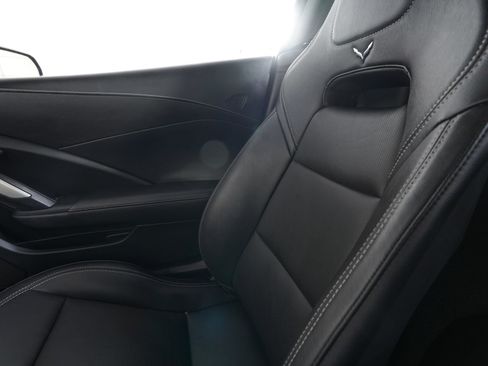 Used 2019 Chevrolet Corvette Stingray Convertible w/ 3LT Preferred Equipment Group RWD image 26