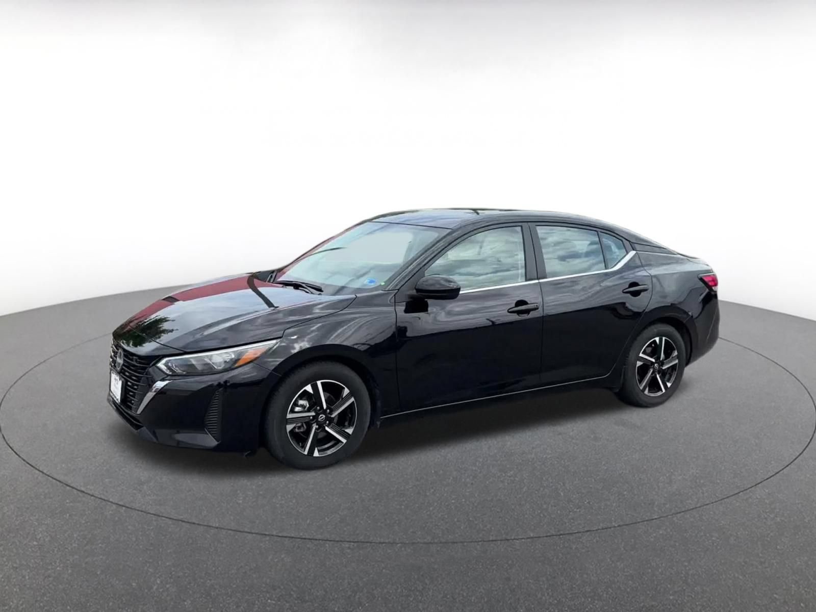 Used 2025 Nissan Sentra SV FWD image 7