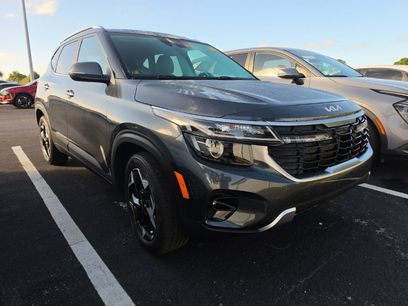 Certified 2024 Kia Seltos EX