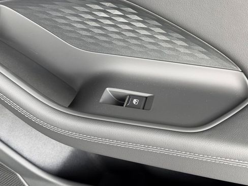 New 2026 Audi A6 Premium Plus AWD/4WD image 28