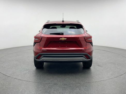 Used 2025 Chevrolet Trax LT image 7