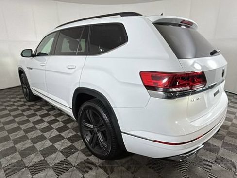 Used 2021 Volkswagen Atlas SE w/ Panoramic Sunroof Package AWD/4WD image 4