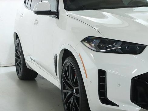 Certified 2024 BMW X5 xDrive40i w/ M Sport Package AWD/4WD image 9