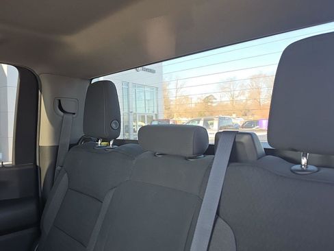 Used 2022 Chevrolet Silverado 2500 Custom w/ Custom Convenience Package image 40