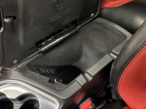 Used 2019 Dodge Challenger R/T Scat Pack w/ Plus Package image 44