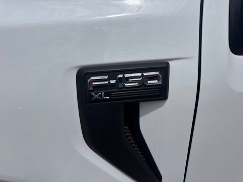 Certified 2022 Ford F150 XL RWD image 4