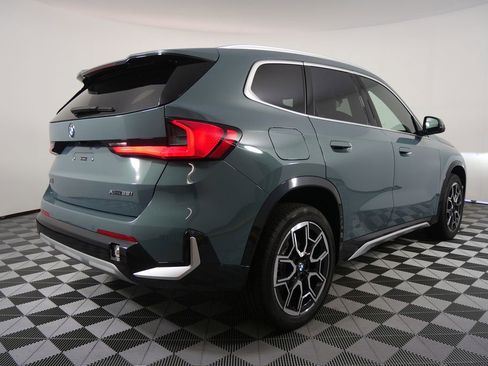 Used 2026 BMW X1 xDrive28i w/ Technology Package image 3