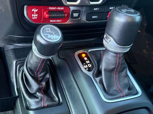 Used 2020 Jeep Wrangler Unlimited Rubicon AWD/4WD image 20