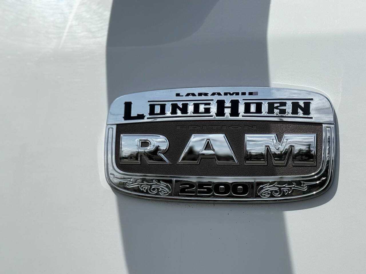 Used 2015 RAM 2500 Limited AWD/4WD image 16