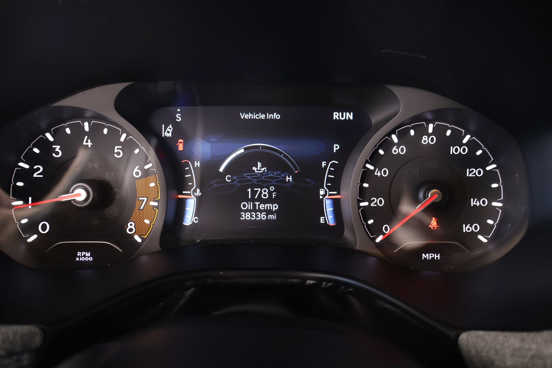 Used 2024 Jeep Compass Latitude AWD/4WD image 4
