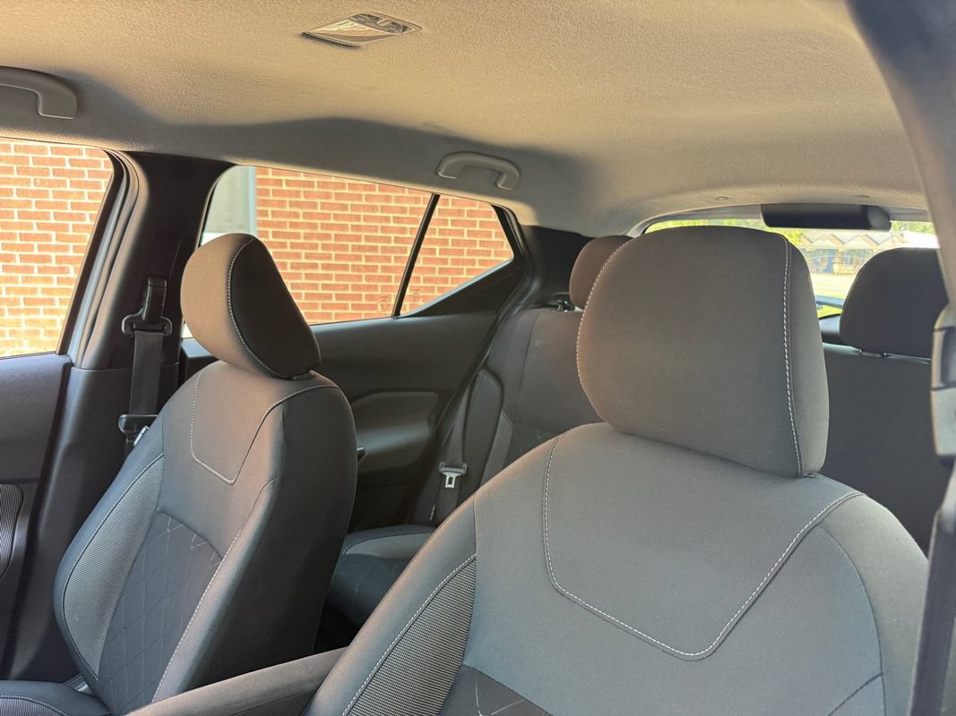 Used 2020 Nissan Kicks S FWD image 26