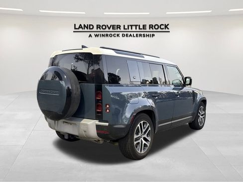 Used 2024 Land Rover Defender 110 S image 4