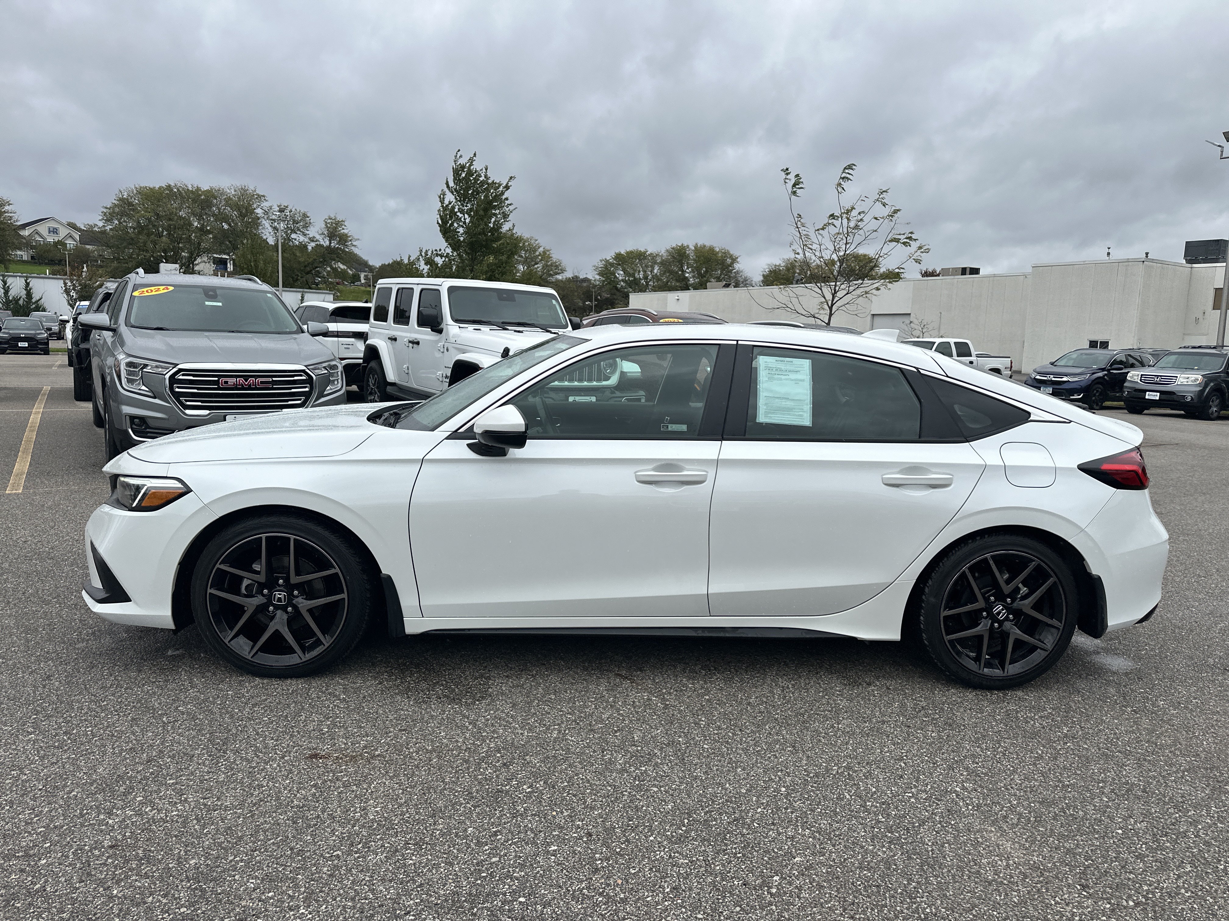 Certified 2022 Honda Civic Sport Touring image 6