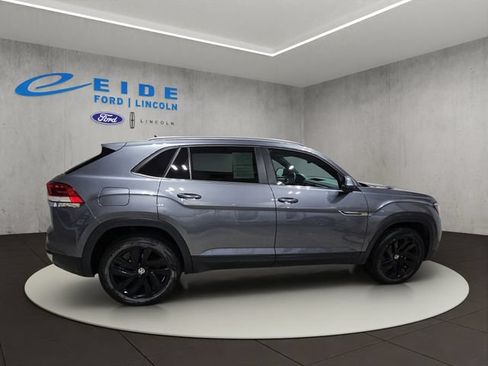 Used 2022 Volkswagen Atlas Cross Sport SE AWD/4WD image 7