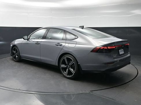 Used 2026 Honda Accord SE image 7